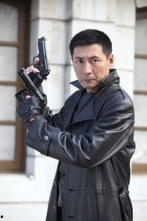 孤岛飞鹰的演员,硬汉演员阵容演绎惊险孤岛求生传奇