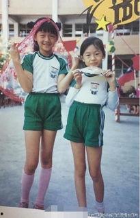 大小s小时候生活照,从青涩照片看姐妹俩的成长轨迹