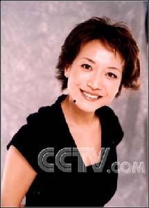 央视贺红梅个人资料,央视资深主持人，才华横溢的传播使者